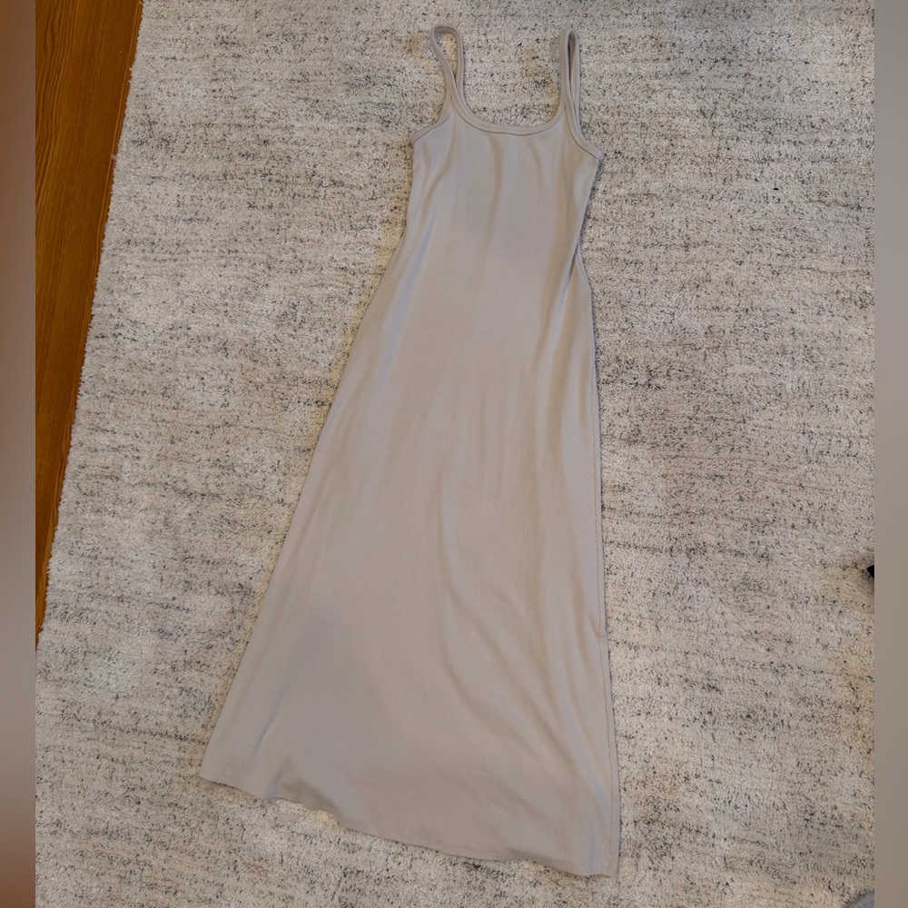 Old Navy Cream Maxi Dress
